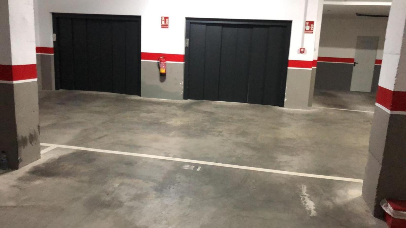 Expoholidays - Plaza Vieja Con Parking Gratis Almería